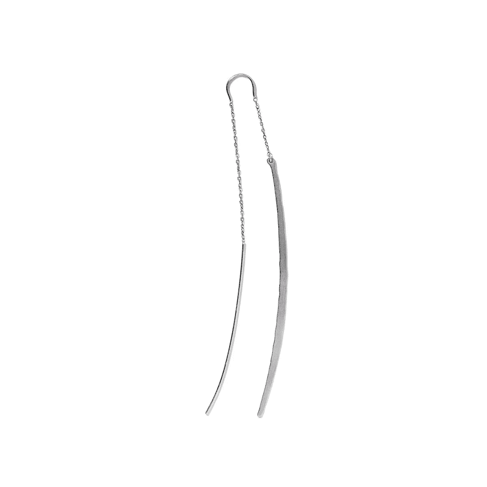 Line and Jo Miss Elira grey ear chain in ruthenium-covered sterling silver.